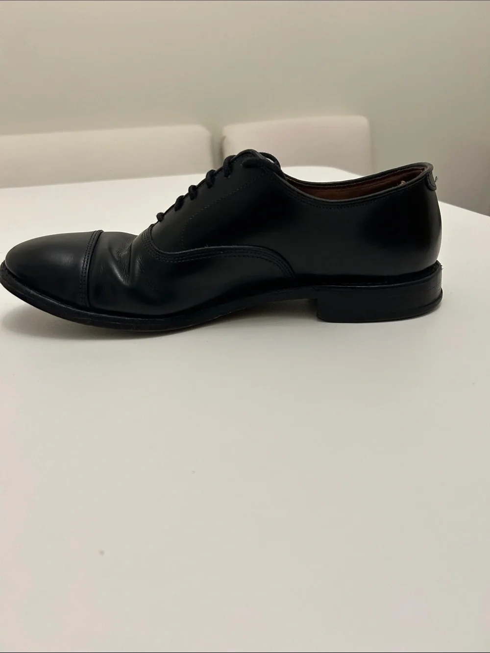 Allen Edmonds Park Avenue Black leather Cap-Toe Oxfords